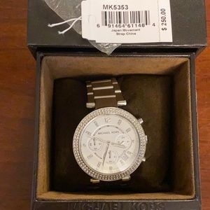 Michael Kors women’s watch NWT